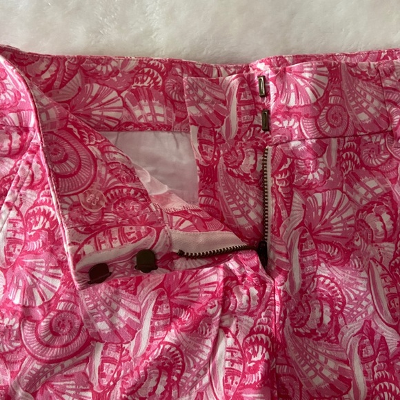 Vineyard Vines Shells Allover Print Shorts - Picture 10 of 10